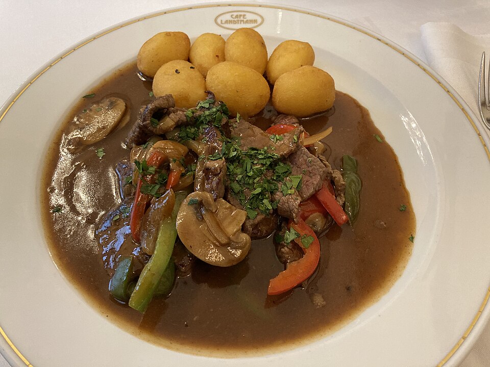 Bœuf Stroganoff