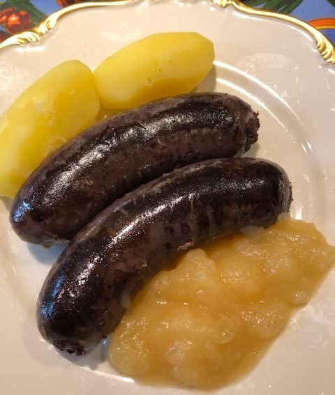 Boudin noir grillé aux pommes