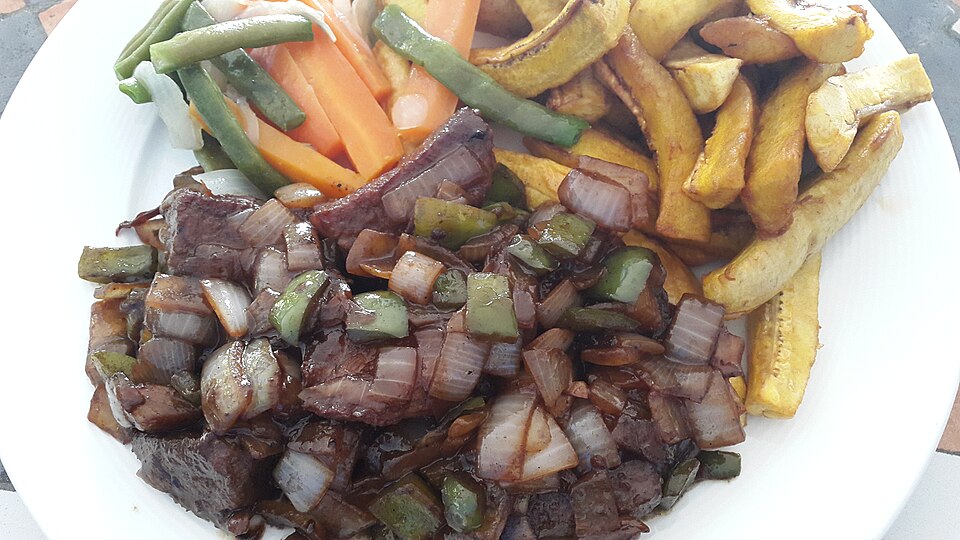 Brochettes de bœuf aux légumes
