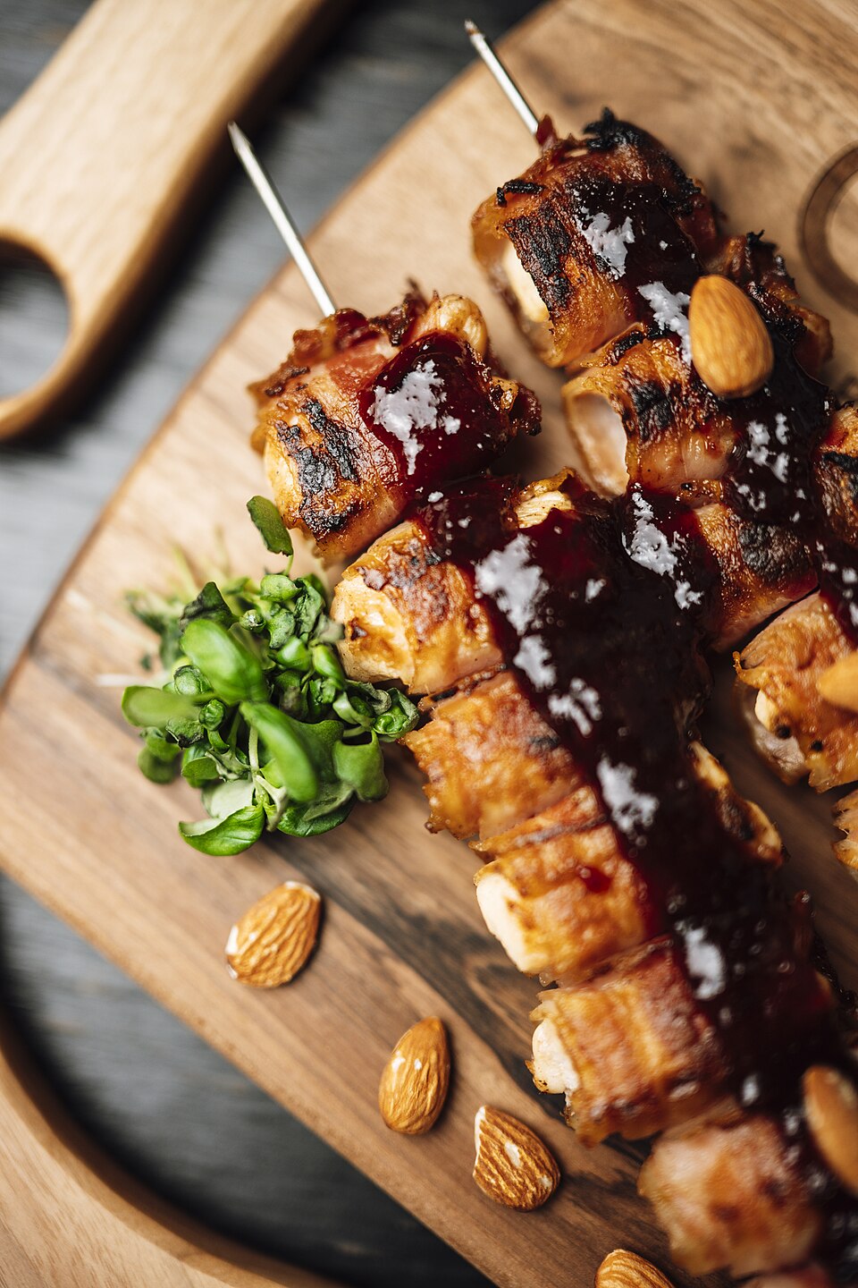 Brochettes de poulet marinées
