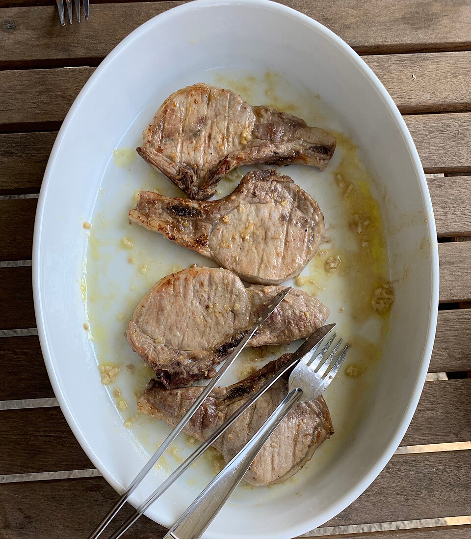Côtes de porc marinées au barbecue
