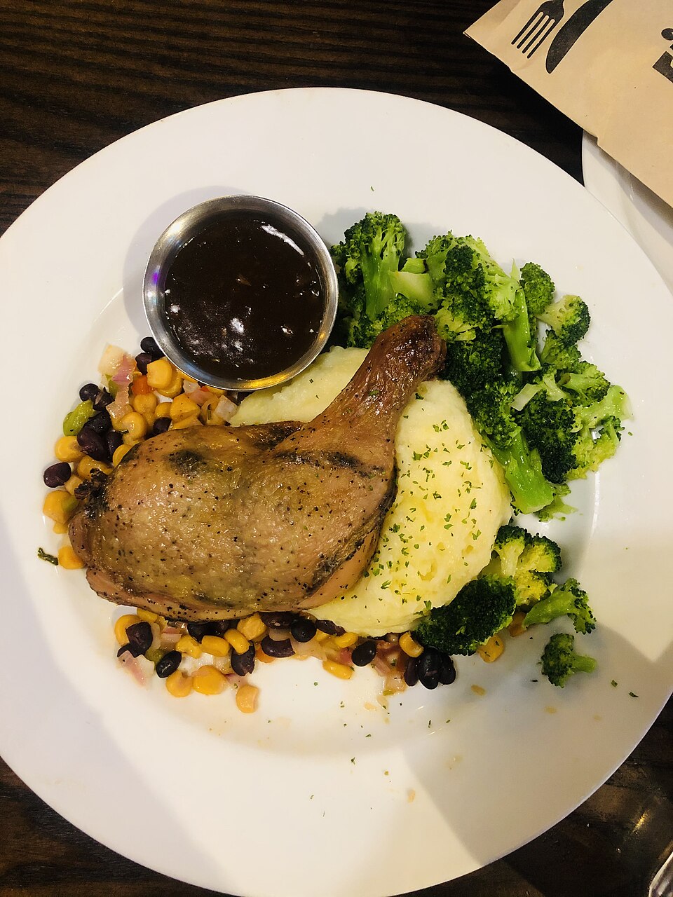 Cuisses de poulet grillées au citron