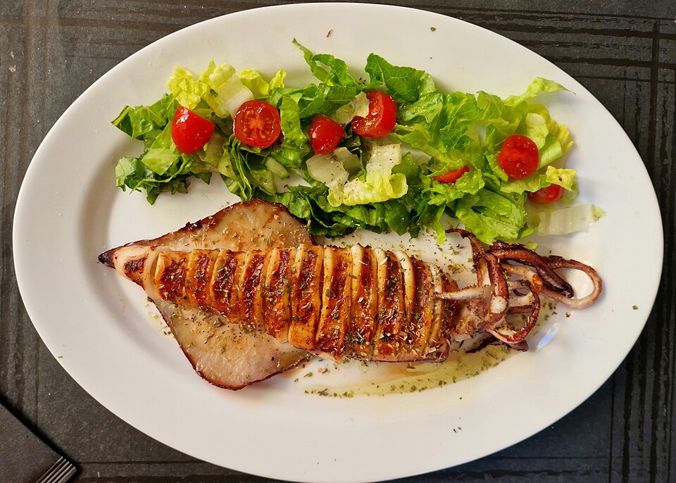 Encornets grillés à l'ail et persil