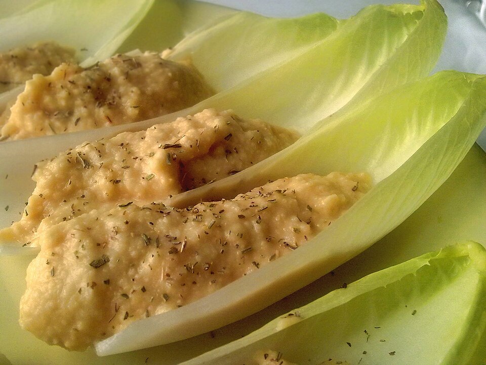 Houmous maison et crudités