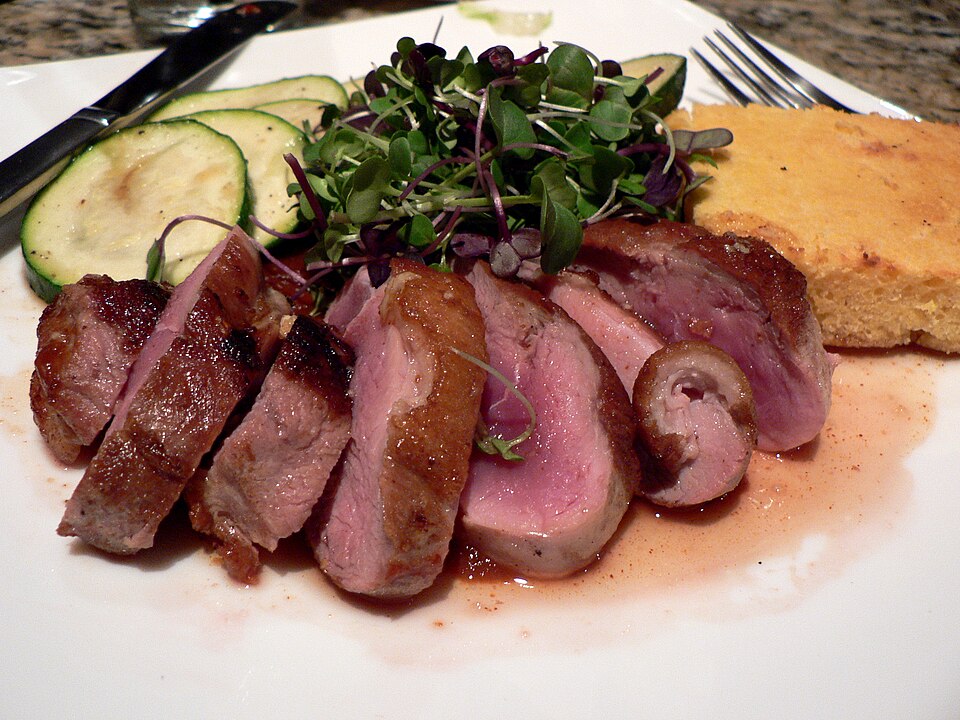 Magret de canard grillé au miel et vinaigre balsamique