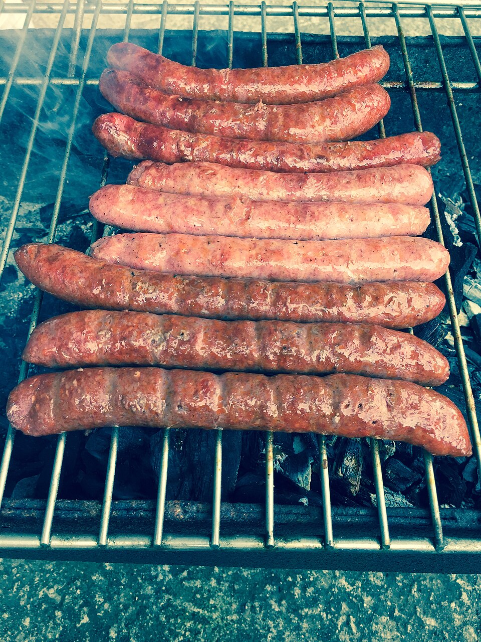 Merguez et brochettes mixtes grillées