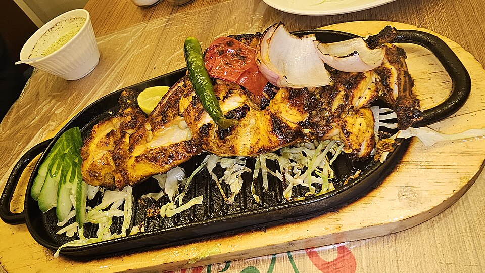 Poulet grillé au yaourt et épices douces