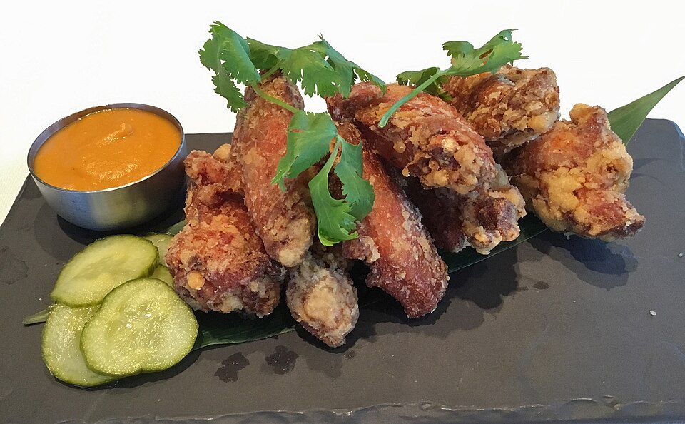 Poulet grillé mariné au miel et moutarde