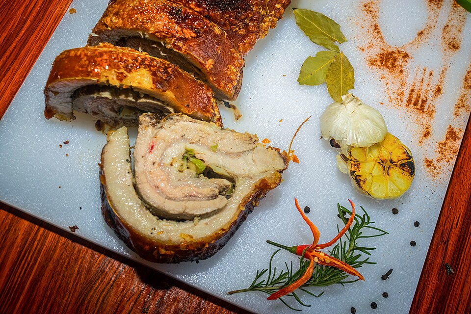 Rôti de porc farci aux pruneaux