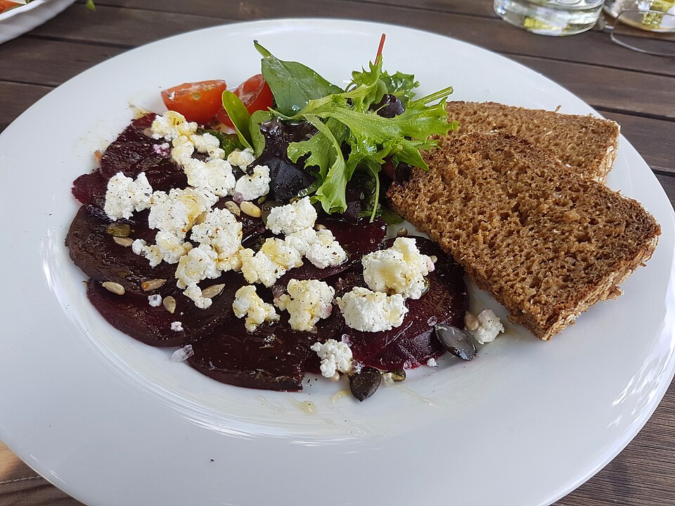 Salade de betteraves et chèvre