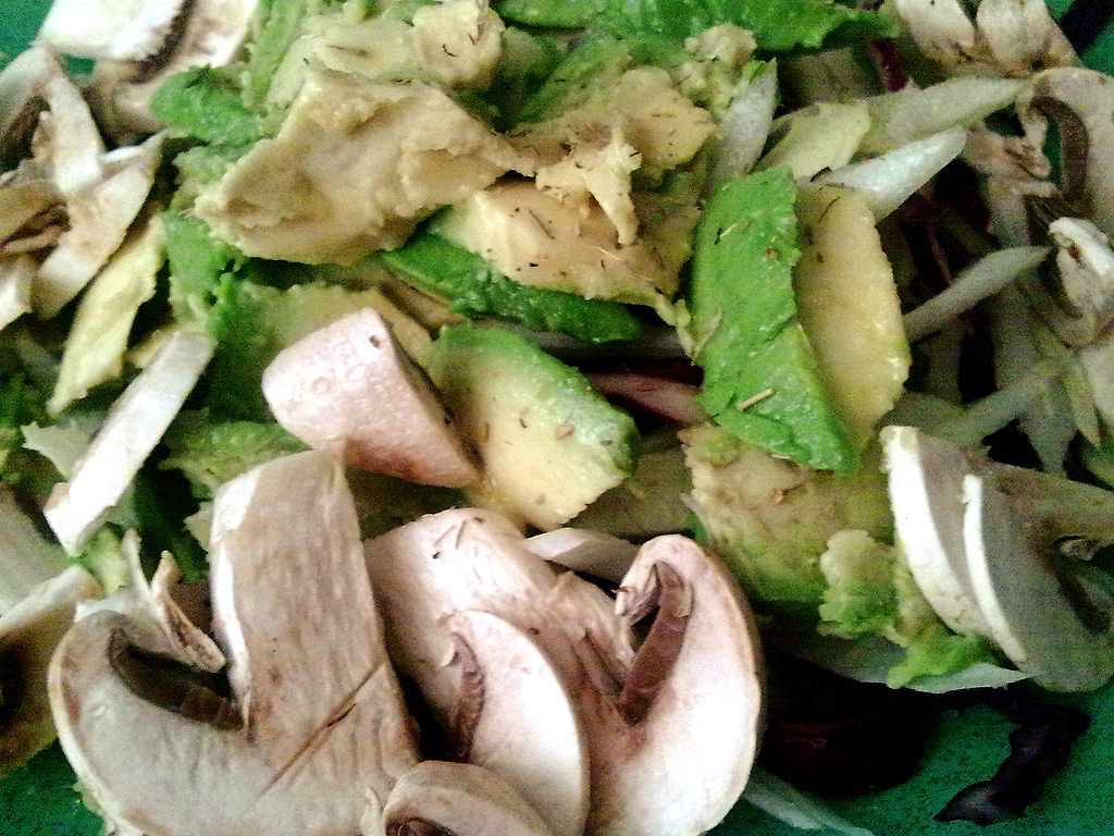 Salade de champignons et jambon cru
