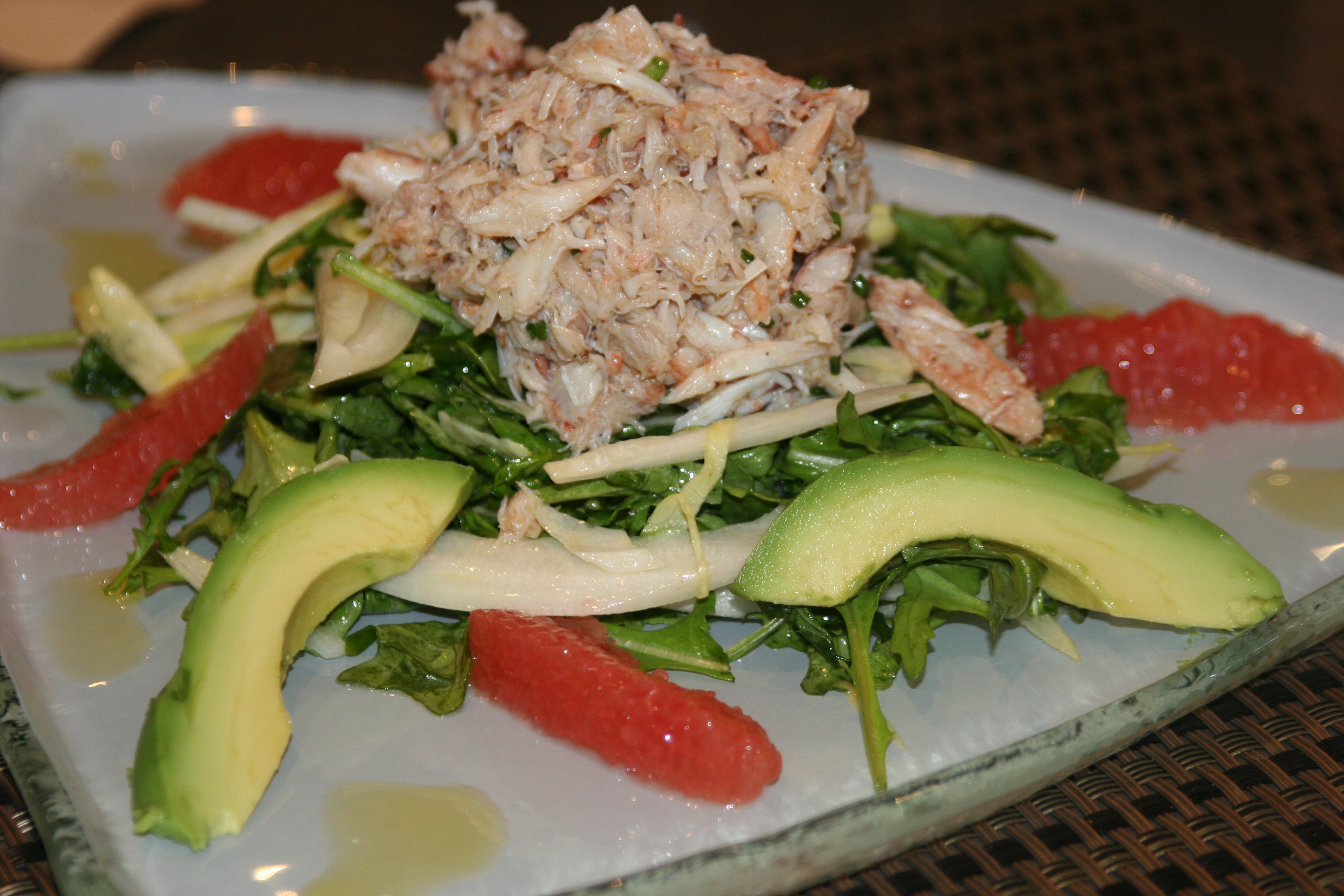 Salade de crabe et pamplemousse