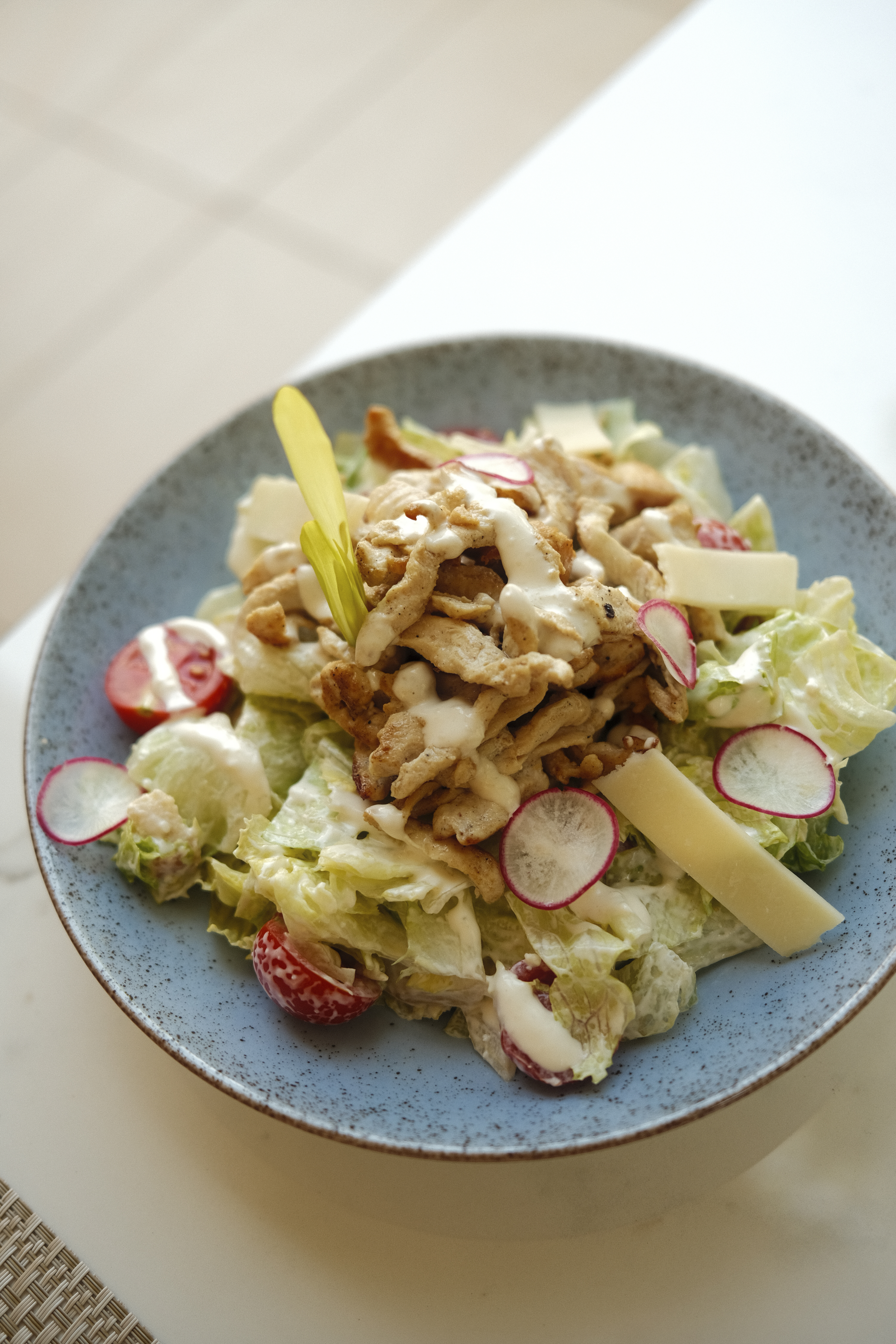 Salade de radis et fromage frais