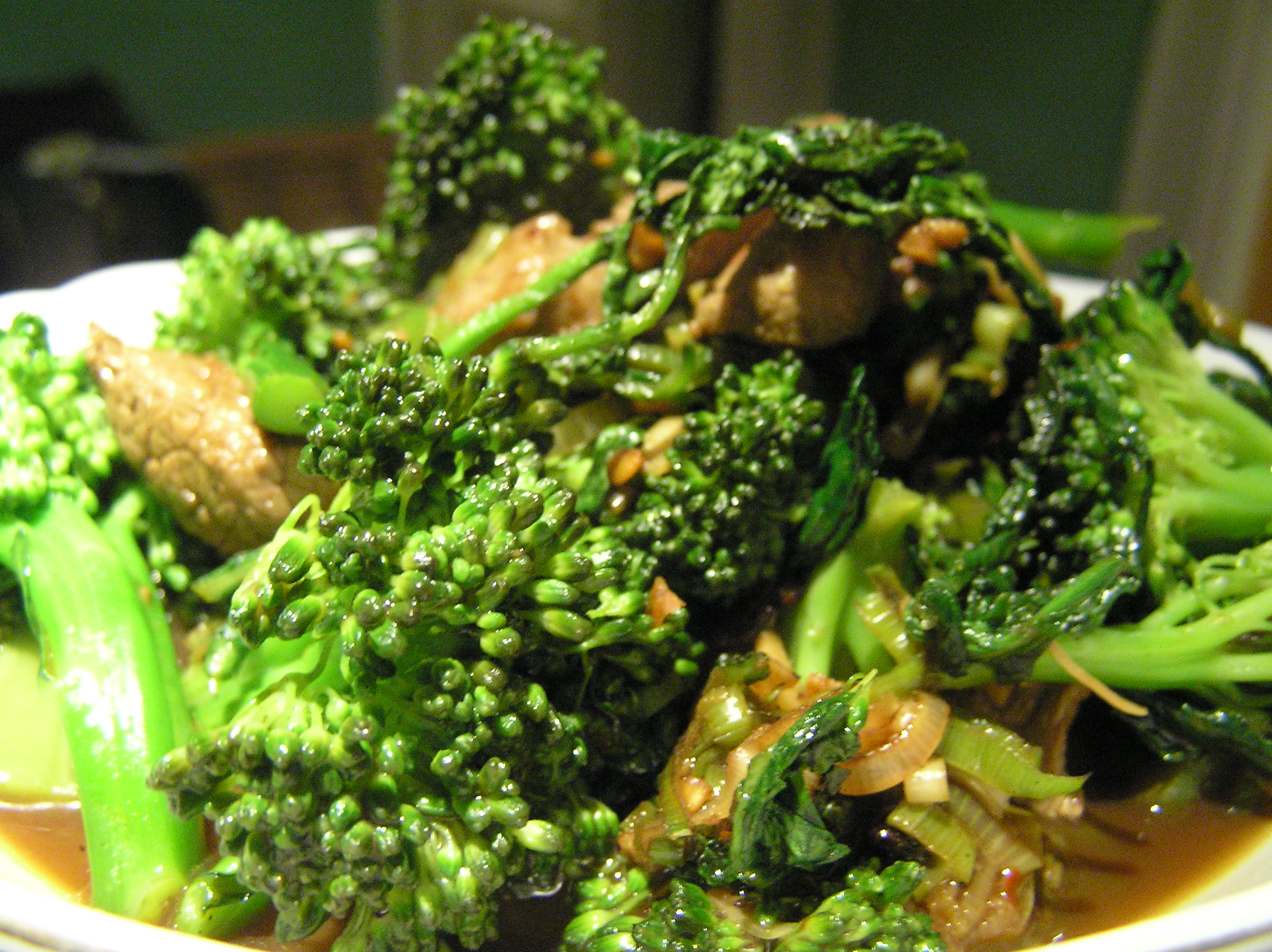 Sauté de bœuf au gingembre et brocolis