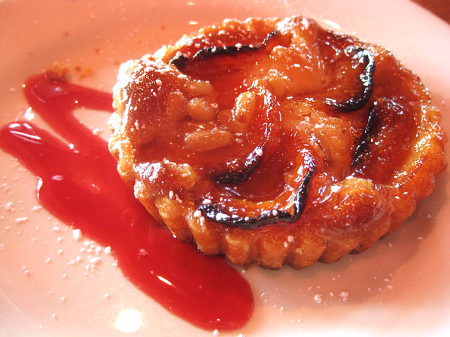 Tarte aux poires et amandes